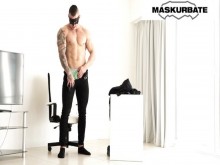 Maskurbate - Presentamos al rubio musculoso Luke Ward