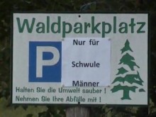 Ein Waldparkplatz