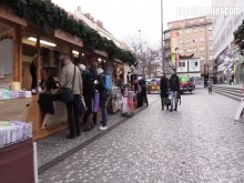 Twinkpop - twink caliente necesita compras y afortunadamente encuentra a un chico cachondo que quiere ser follado