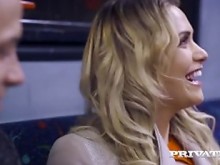 PUAF Rubia caliente de Coffee Guy