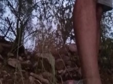 Juego con mi verga mientras sale el sol