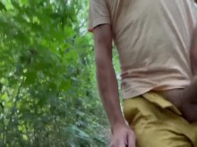 Polla pequeña paja pública alguien pasa mientras me corro