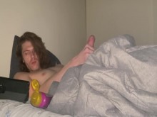 El chico se masturba