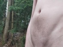 Jugar polla en público al aire libre