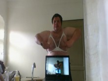 Masaje de pezones con bombeo de grasa