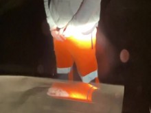 Parada de orina en la furgoneta