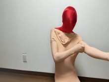 Máscara de Kigurumi con medias ajustadas.