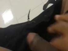 cachonda en el trabajo