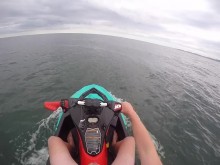 Primera vez en moto acuática (¡¡DESNUDA!!)