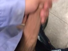 Cuidando la madera de la mañana que tenía en el trabajo.