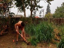 Desnudo Jardinería Tease