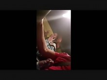 Chupandome la polla para llevarme a casa pero su novio sigue llamando