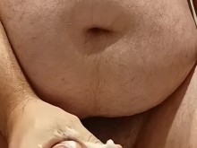circuncidado gordito masturbación con jabón