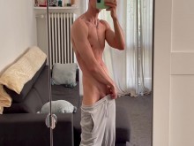 posando desnuda