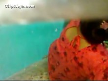 Tía bangladesí expuesta y follada mientras su colega la engaña
