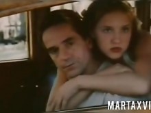 Escenas censuradas o eliminadas de la película "La" (1997) de Dominique Swain, no olvides dejar tu Me Gusta, suscribirte a mi canal y seguirme en twitter @Marta